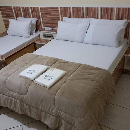 Hotel Dalias Guarulhos Buitenkant foto